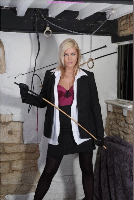 curvy blonde women short hair art xxx images
