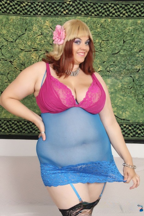 bbw milf comic beautiful naked images
