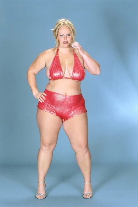 bbw huge squirt hot nude picture