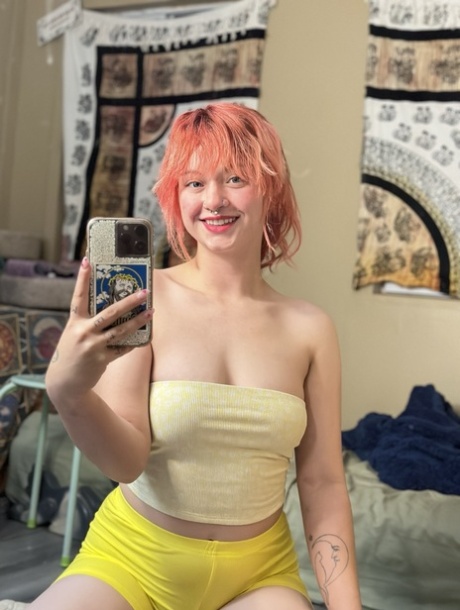 thick nympho nice pictures