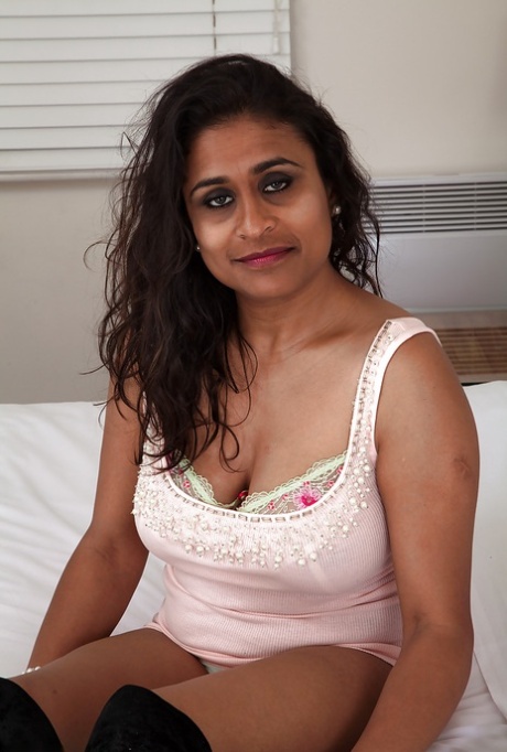 thick mei beautiful nude pictures