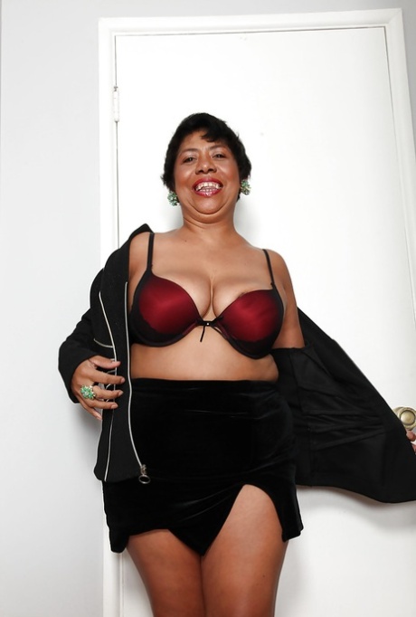 fat women with large clits art porn pictures