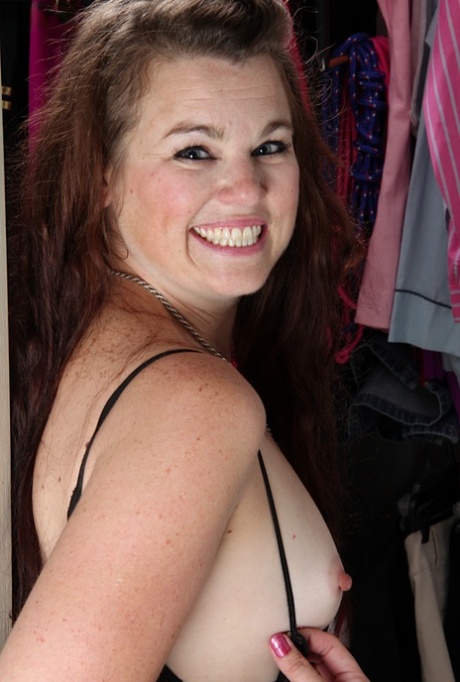 dummy thick girl nude images