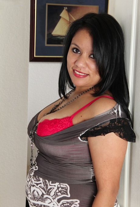 cindy hope curvy blondie cindy hope performs free porn image