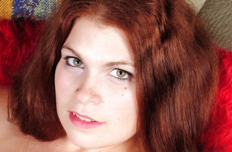 curvy milf porn pics art naked galleries
