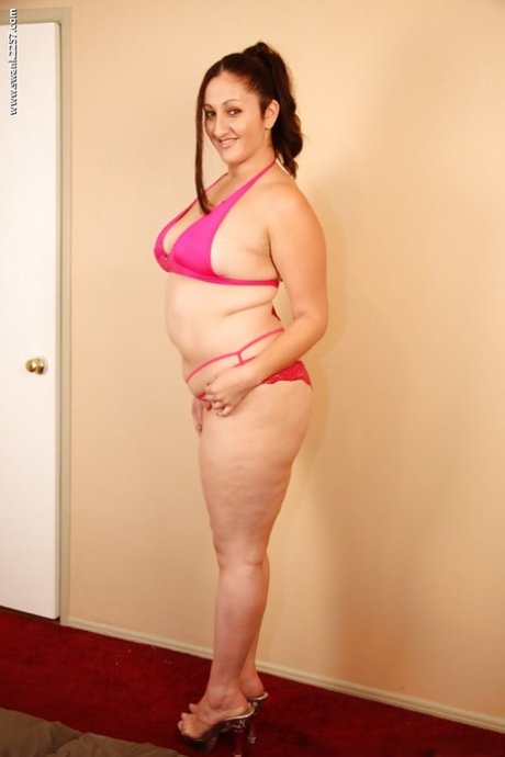 thick ts top pretty pic