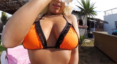 bbw claire from wigan free sex gallery