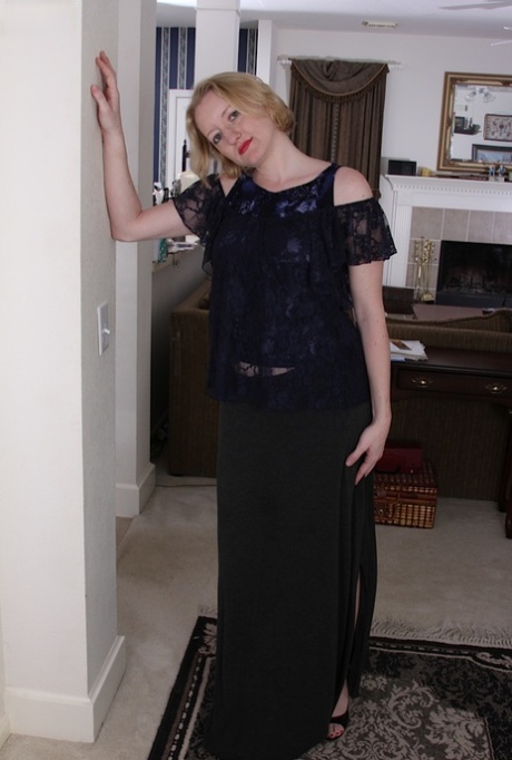 plum jewels bbw erotic photo
