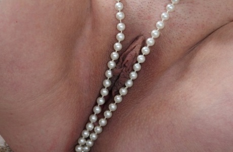 curvy real gloryhole fetish redhead top image