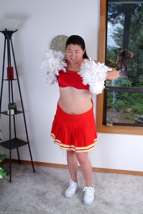 big ass stepmom boned from the back hd img