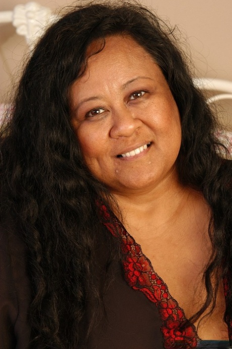 milf interracial chubby mature nice img