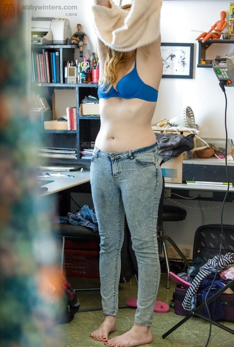 fat blonde teen fucking nude picture
