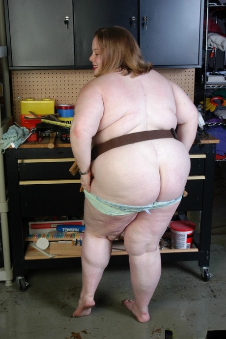 big ass amateur bent over bubble butt xxx pics