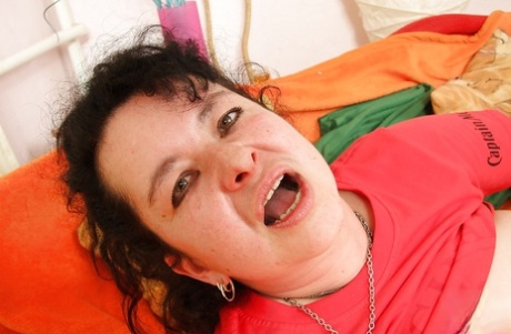 bbwbambirose fingers prissy n craving mouthful nudes images