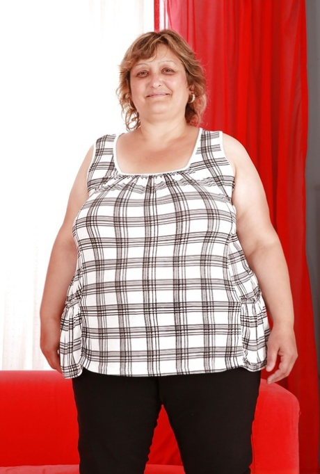 fucked beck on mother in laws couch cum shot nice pussy bbw wife sexy nudes img