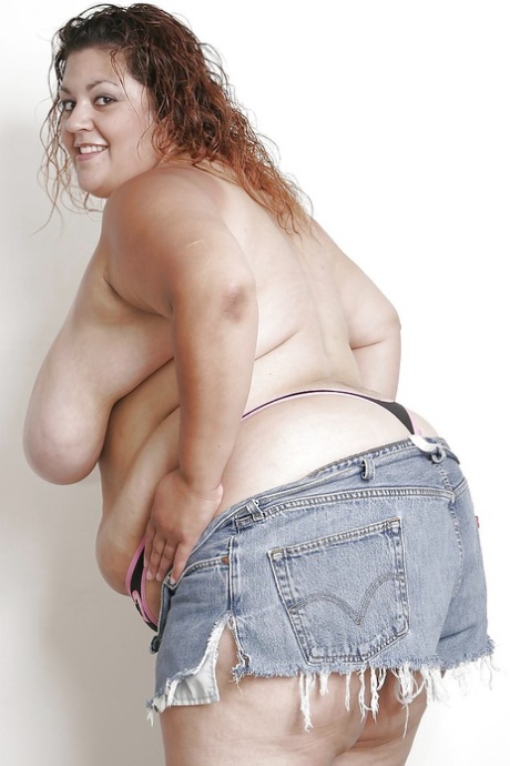 thick mature latinas free pics pretty picture