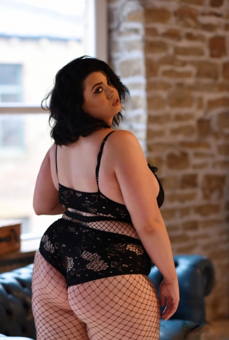 ebony bbw in purple dress sucking dildo on cam eporner free pictures