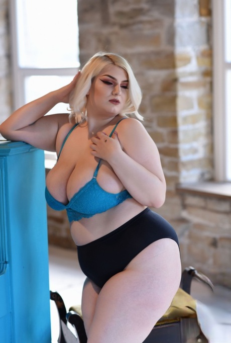 andy cowgirl big ass fucking hot sex photo