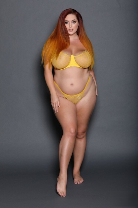 touch fat ass at metro subway porn image