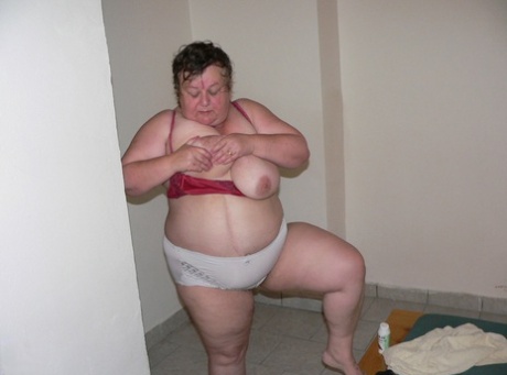 bbw mom farting art porn pic