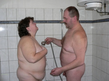 thick pawg blows me outside nude picture