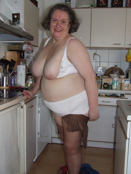 amateur mature fat shared beautiful porn photos