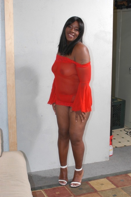 thick sexy black lesbians sexy nude images