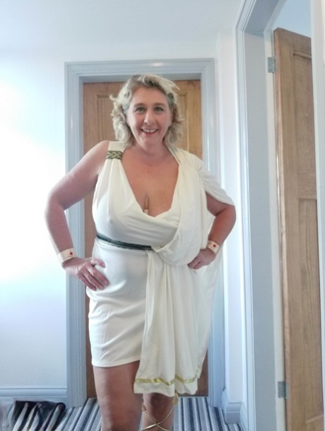 chubby reality amateur exclusive archive