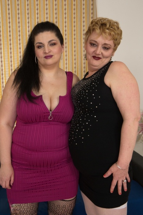 thick old latina sex gallery