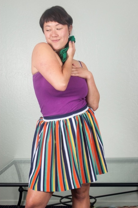 bbw squashing skinny free naked archive