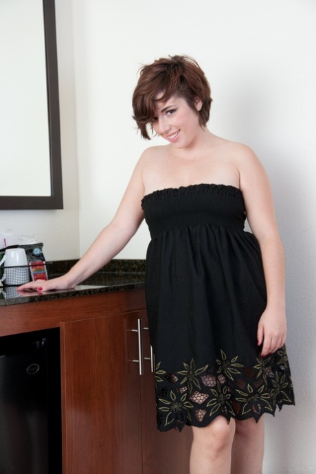 japanese bbw harem naked photo