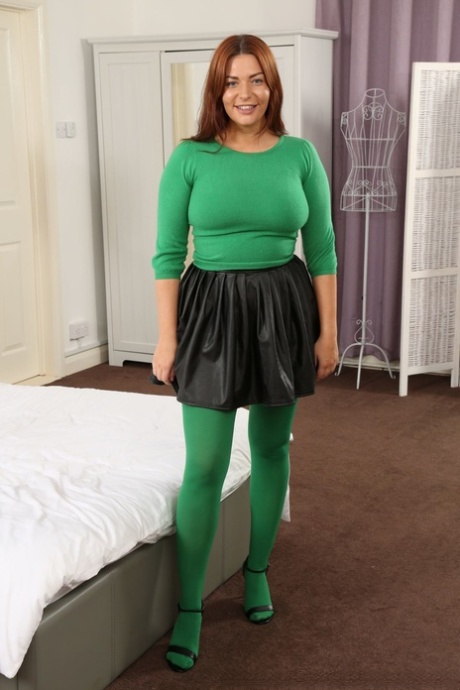 chubby girl cute face hot img