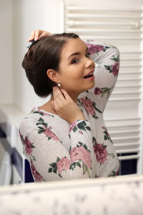 bbw seduces beautiful naked photos
