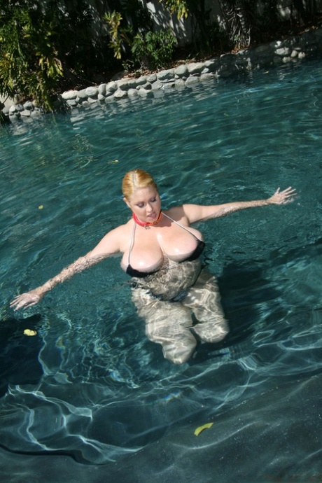 bbw mature granny lesbian trampy hd images