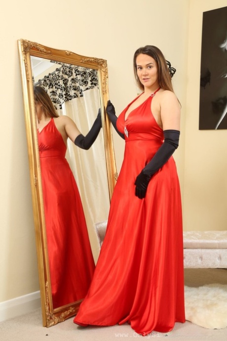 busty bbw milf kimmie kaboom is sucking dick to win votes hot xxx picture