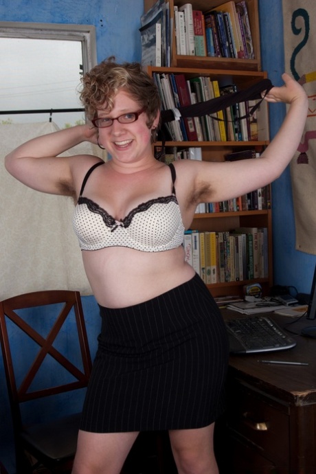 hot bbw fucking herself dp nude photos