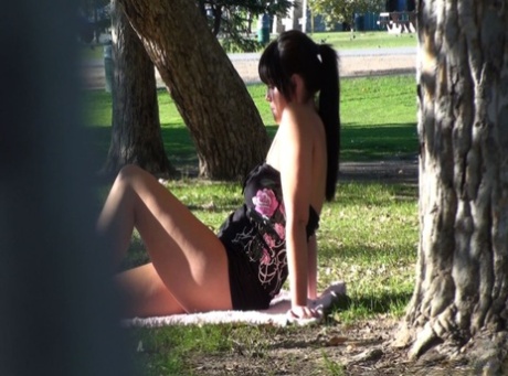 curvy muslim girl hot nude photo