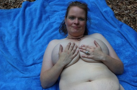 thick girls leggings beautiful naked photos
