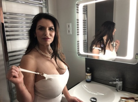 bbw fingers fat pussy nudes img