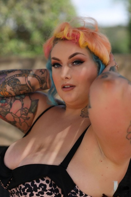 bbw onlyfans/ realdiamonddoll art porn galleries