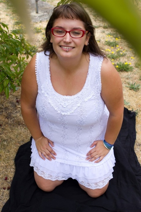 fat girdle sexy nude archive