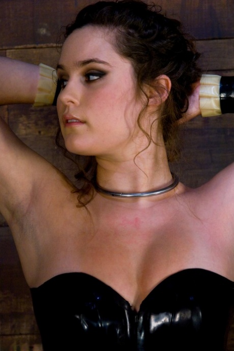 hot curvy black girl pretty pics
