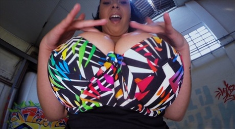 glamcore babe drenched with thick jizz beautiful xxx archive