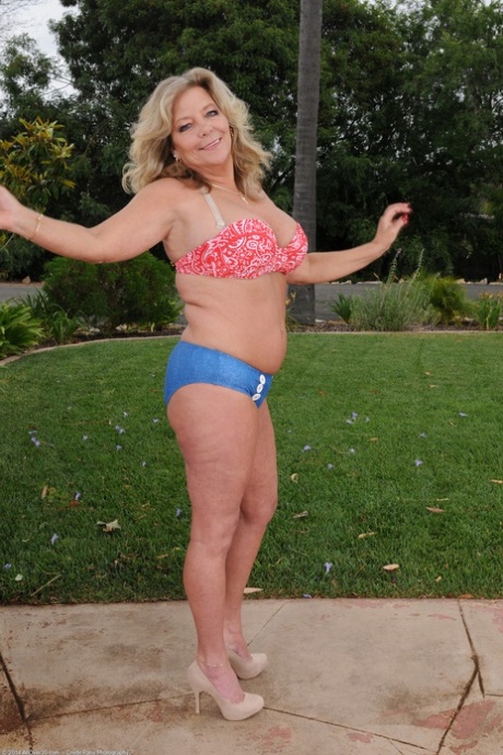 chubby milf susie torrents hot sexy photos