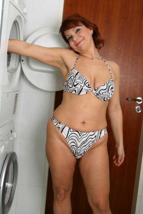 curvy latina cougar gives head and gets shagged for jizz hot xxx photo
