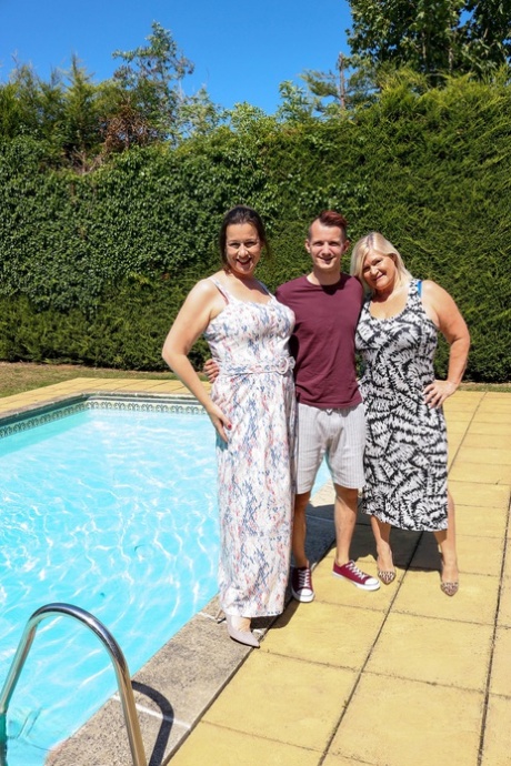 curvy milf bbc exclusive photos