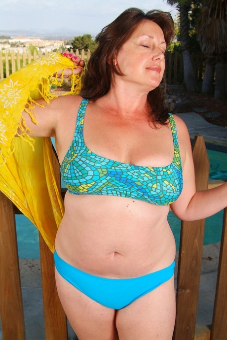 chubby nude european chicks hd pics