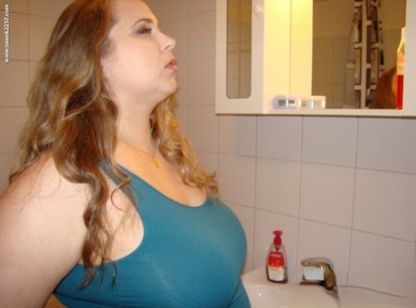 thick swedish girl exclusive img
