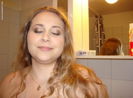 big ass woman knows exactly what that babe wants from her lover sexy nude img