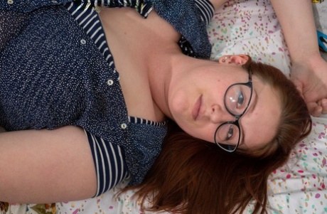 fat thot pornographic image